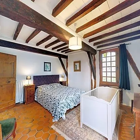 Couette-café Les Terrisses - D'hôtes Avec Piscine Saint-Félix-Lauragais